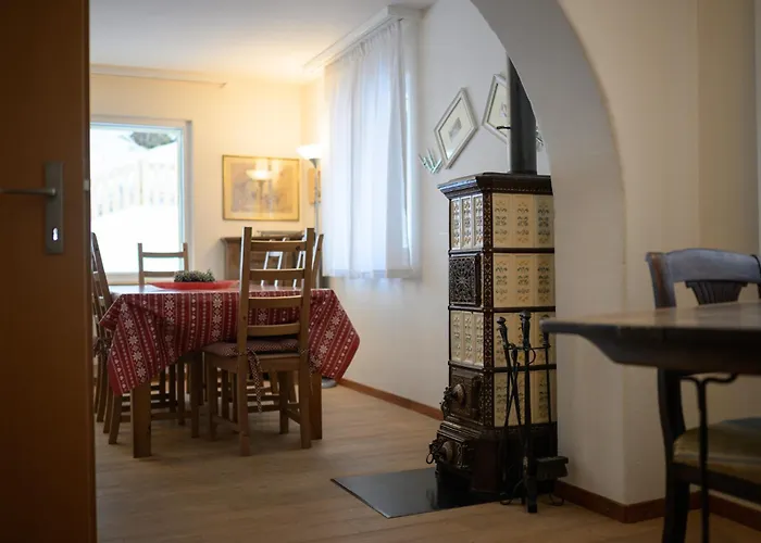 Chesa Gulas - La Punt-Chamues-ch