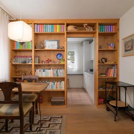 Chesa Gulas - 公寓 拉蓬